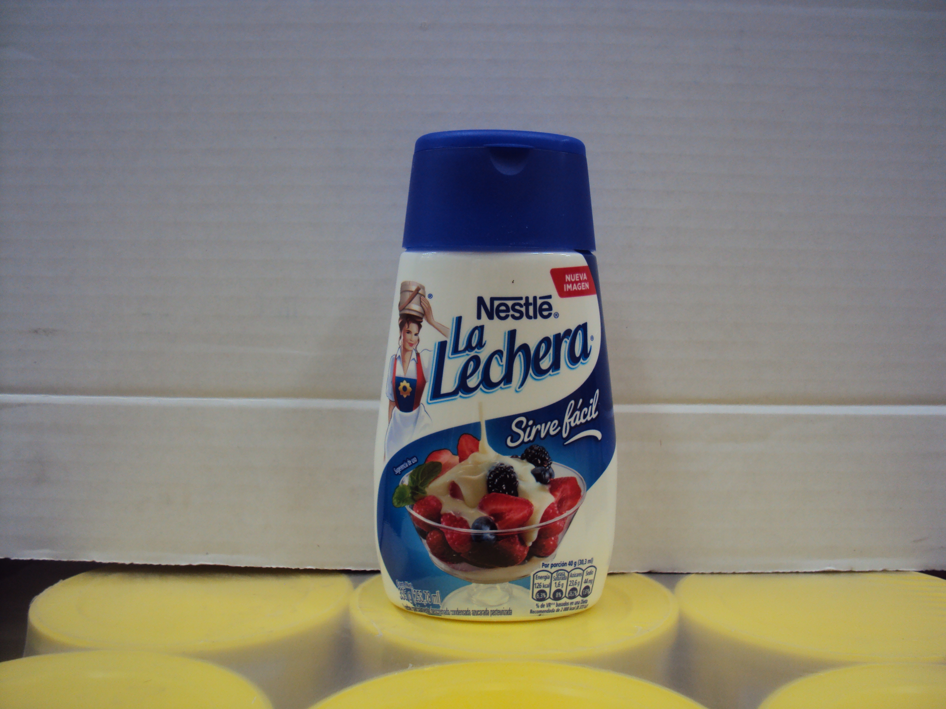 LECHE DULCE DE LECHE SIRVE FACIL LA LECHERA 18/325 GR